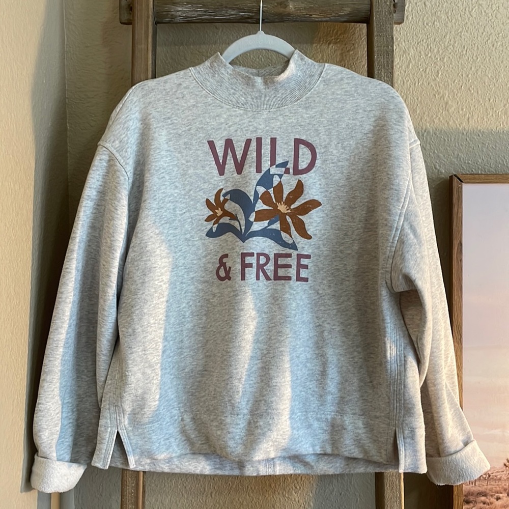 Super soft sweater!
